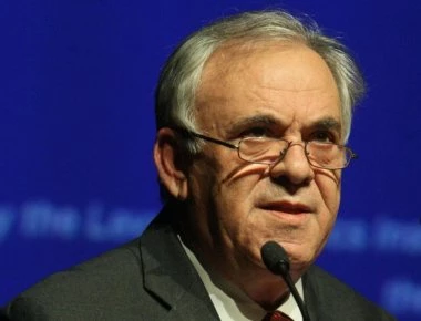 Γ. Δραγασάκης: «Στόχος η ταχύτερη μείωση των κόκκινων δανείων»